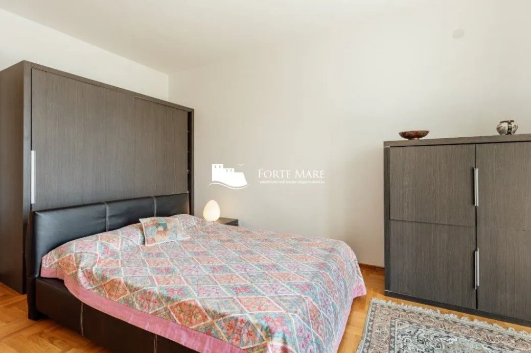 Prodaja, trosoban stan, 190m², Savina, Herceg Novi