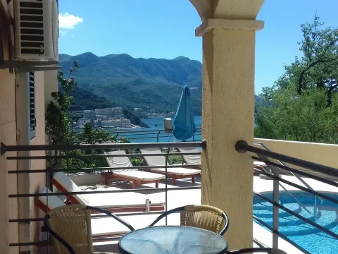 Sale, apartment, 60m², Bečići, Budva - image 2