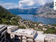 Prodaja, jednosoban stan, 52m², Škaljari, Kotor - image 1