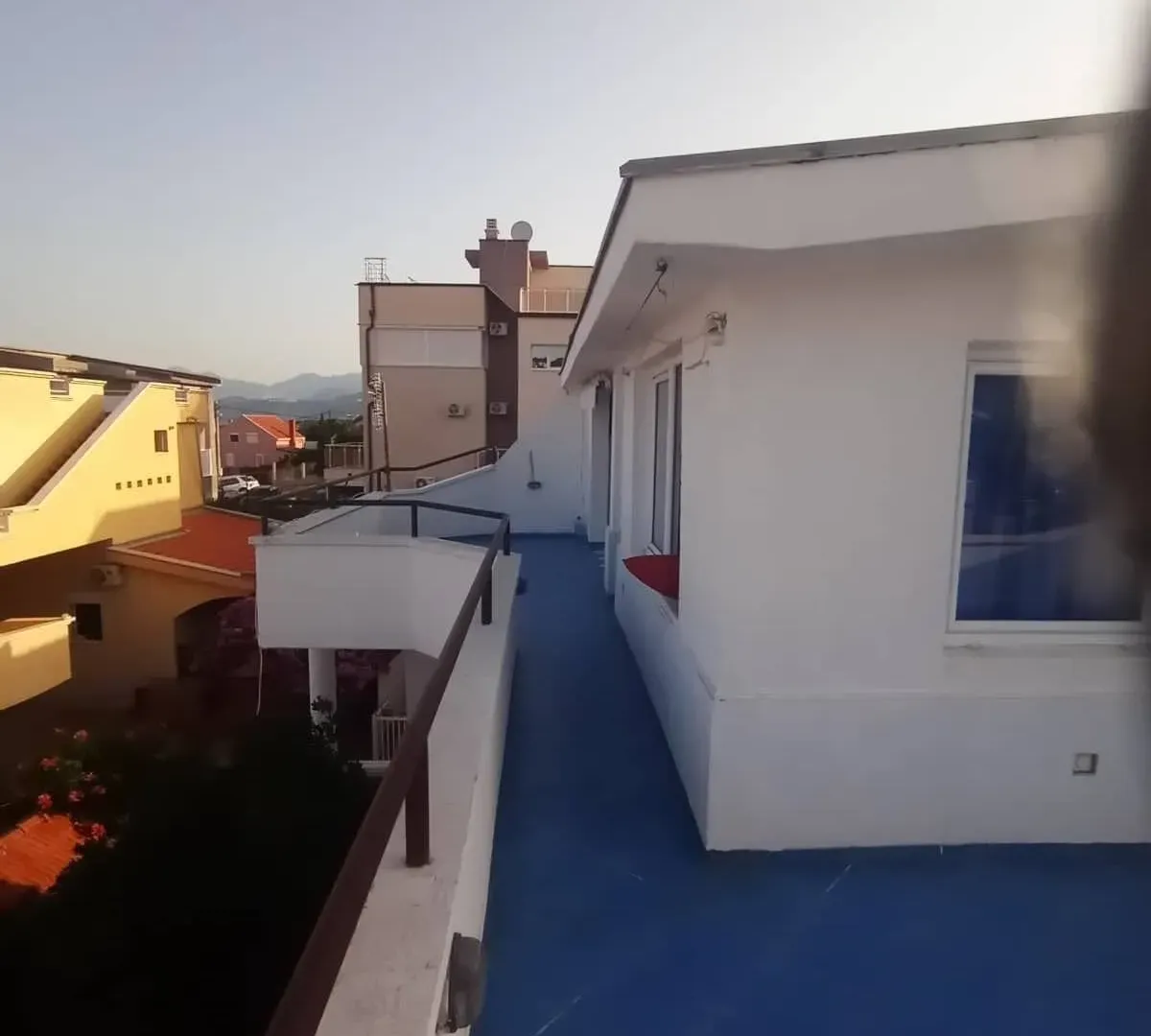 Sale, house, 240m², Utjeha, Bar