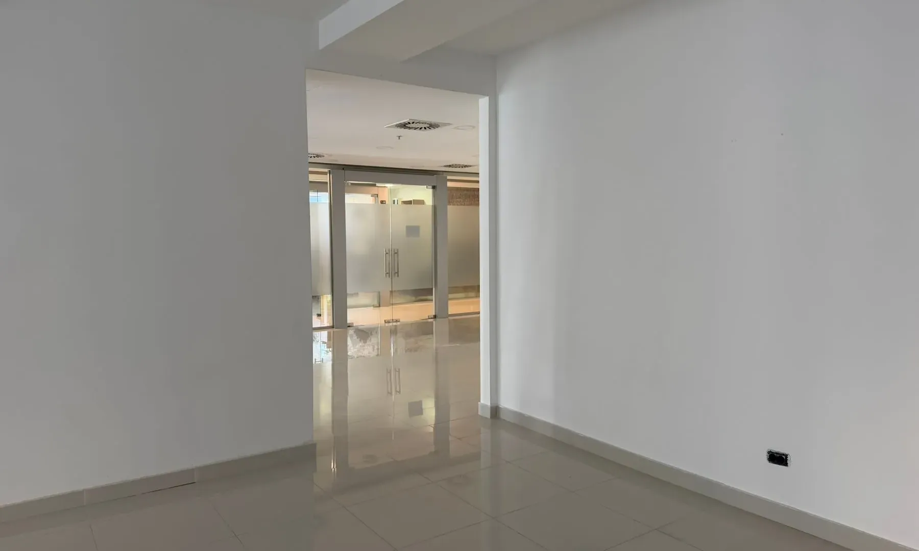 Rent, office space, 125m², Centar, Budva