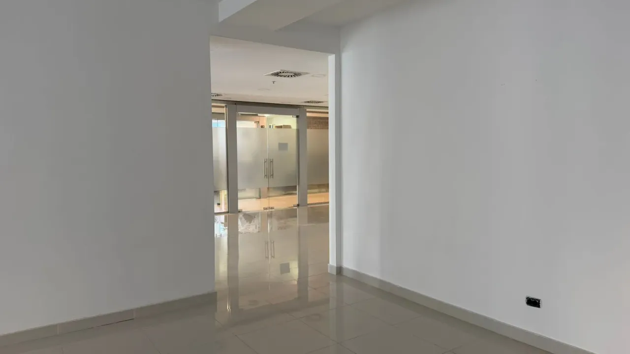 Rent, office space, 125m², Centar, Budva