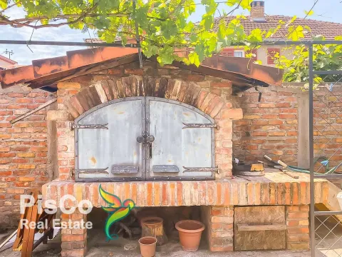 Prodaja, kuća, 200m², Konik, Podgorica - image 5