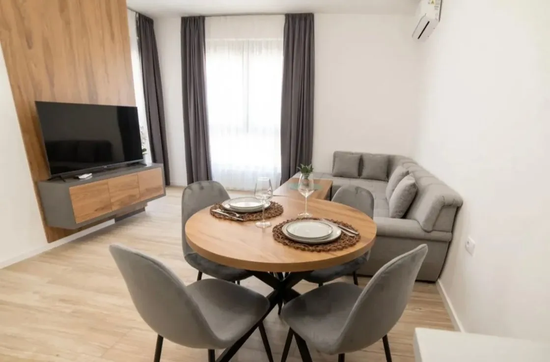 Izdavanje, jednosoban stan, 42m², Ulcinj, Crna Gora