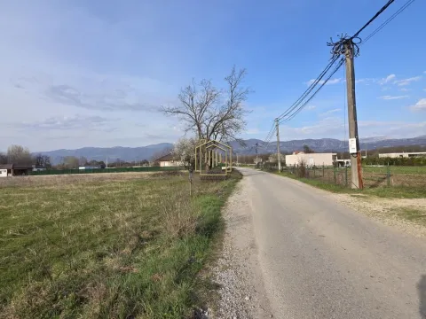 Prodaja, plac, 980m², Danilovgrad, Crna Gora - image 2