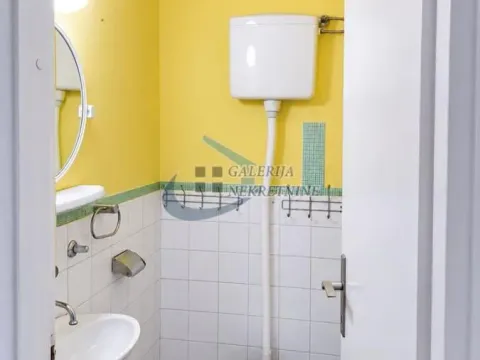Sale, three bedroom apartment, 83m², Cerak Vinogradi, Beograd - image 16
