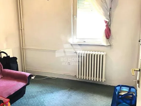 Sale, three bedroom apartment, 70m², Brace Jerković, Voždovac Sve Podlokacije - image 4