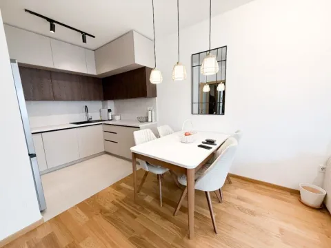 Sale, two bedroom apartment, 69m², City Kvart, Podgorica - image 8