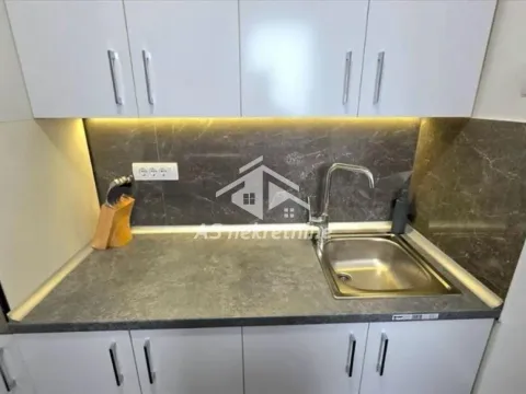 Izdavanje, dvosoban stan, 46m², Slavija, Vračar Sve Podlokacije - image 11