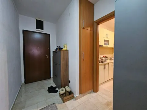 Sale, three bedroom apartment, 89m², Stari Aerodrom, Podgorica - image 5