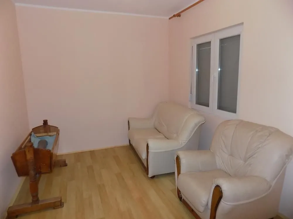 Prodaja, kuća, 385m², Končarevo, Jagodina