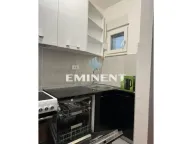 Izdavanje, trosoban stan, 65m², Lekino Brdo, Voždovac Sve Podlokacije - image 4