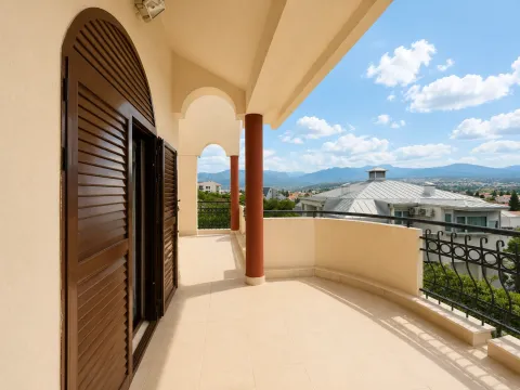 Rent, house, 280m², Gorica C, Podgorica - image 4