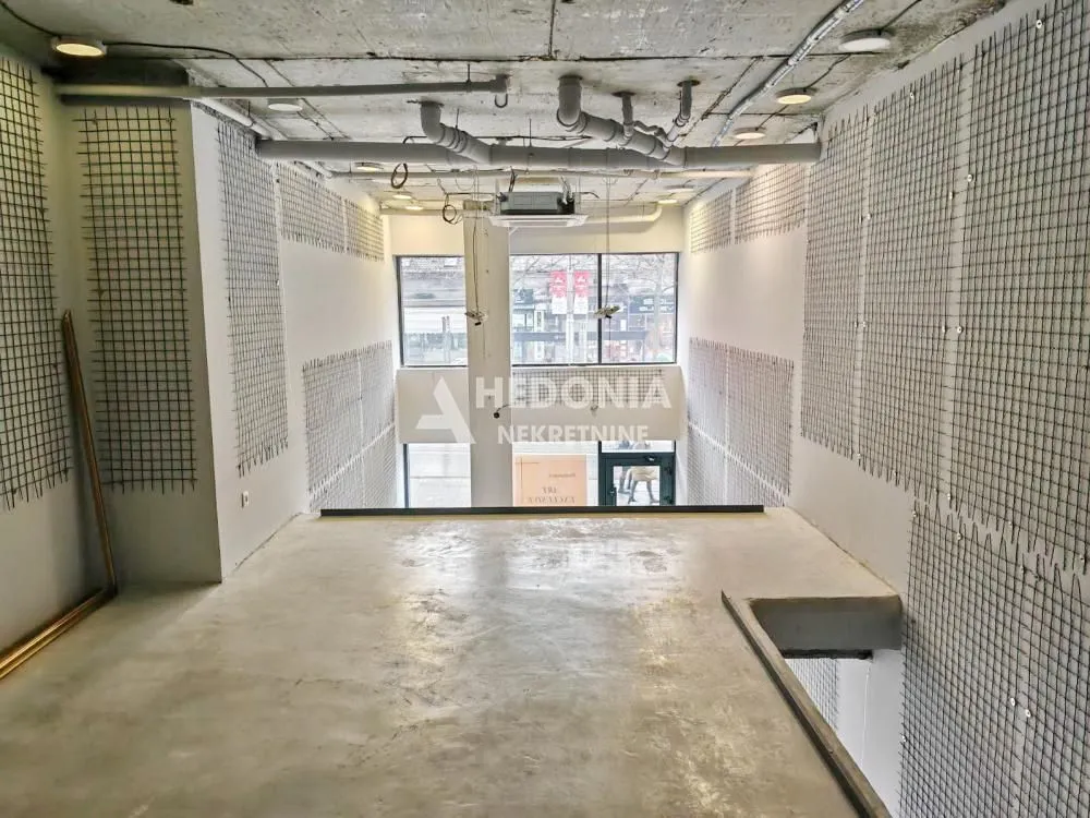 Rent, office space, 70m², Đeram Pijaca, Beograd
