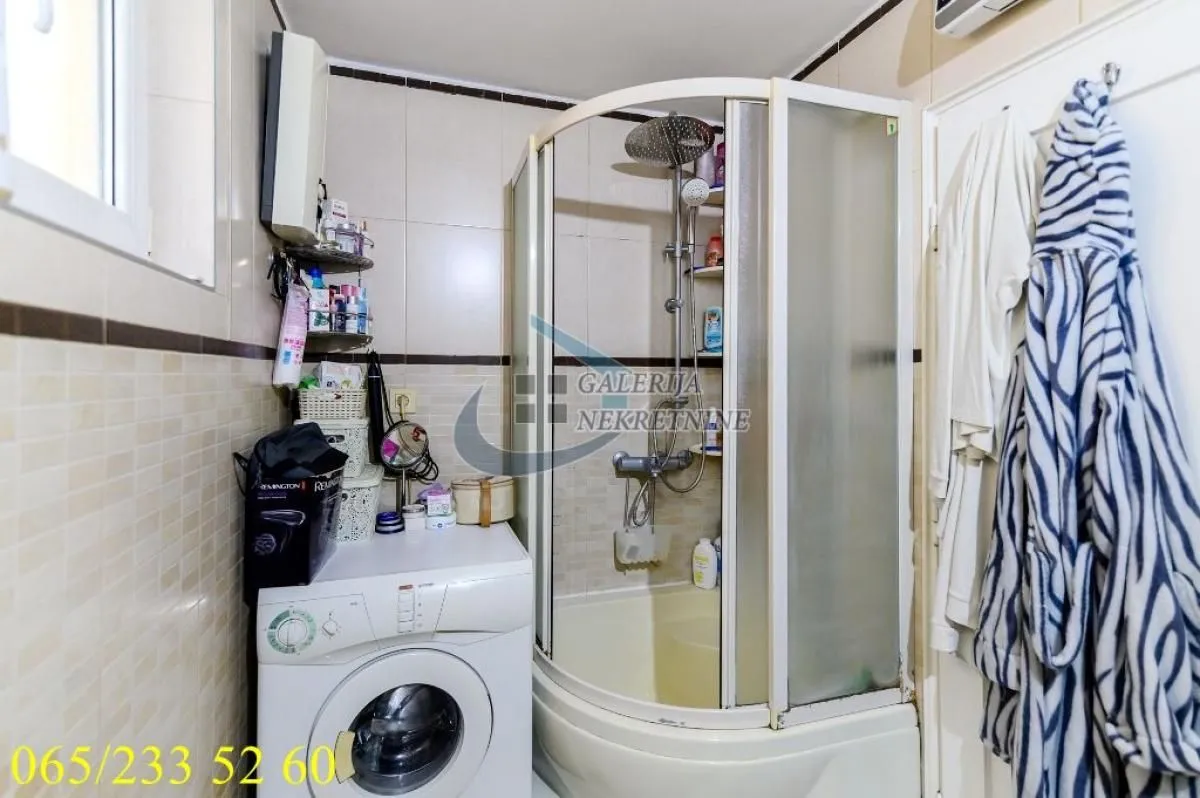 Prodaja, dvosoban stan, 61m², Slavujev Venac, Zvezdara Sve Podlokacije