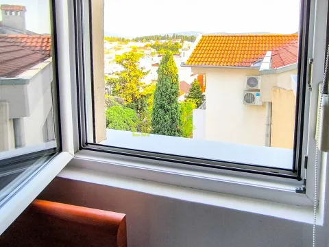 Sale, two bedroom apartment, 78m², Centar, Tivat - image 12