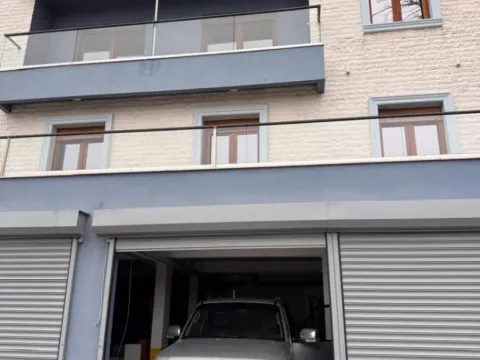 Sale, parking/garage, 35m², Sveti Stefan, Budva - image 1