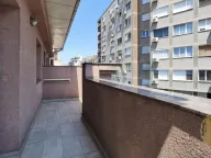 Izdavanje, trosoban stan, 128m², Stari Grad, Beograd - image 3