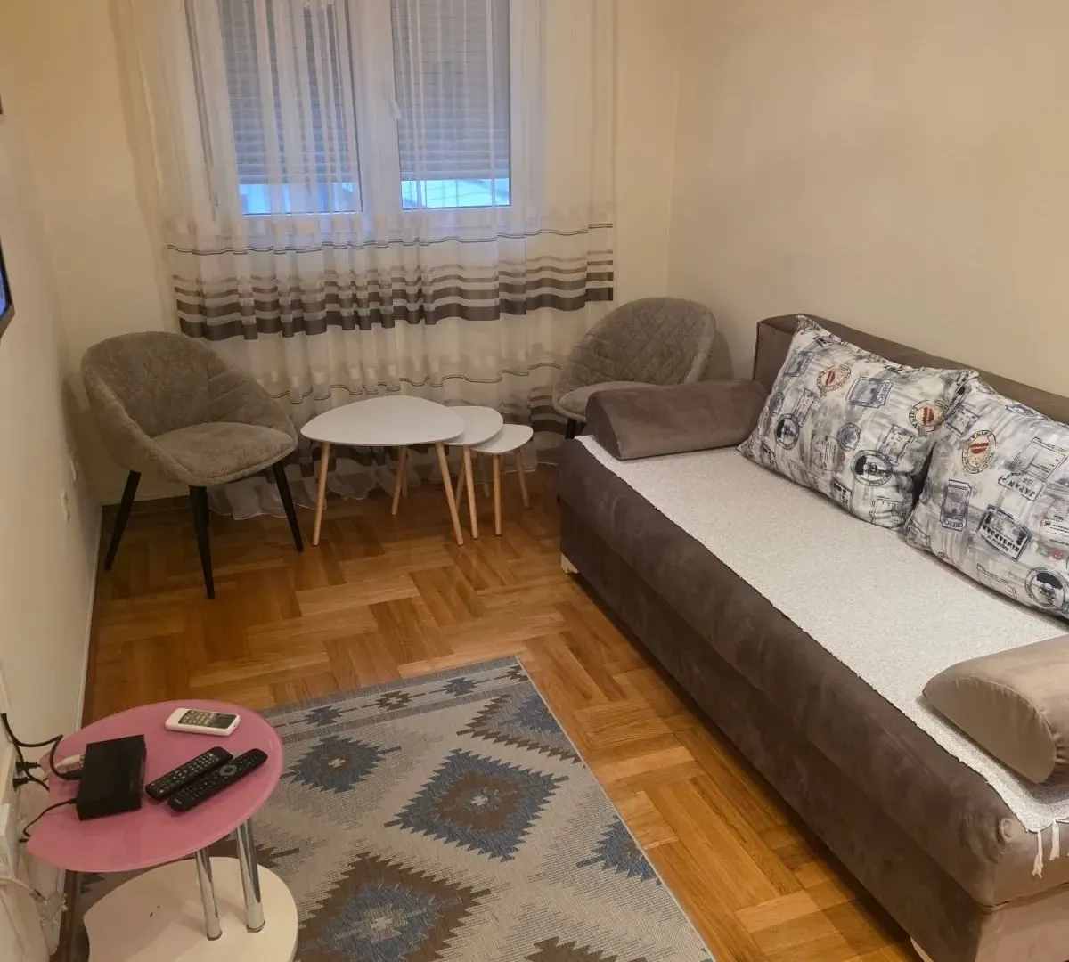 Izdavanje, stan, 23m², Pobrežje, Podgorica