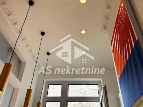 Izdavanje, stan, 40m², Stari Grad, Beograd - image 11