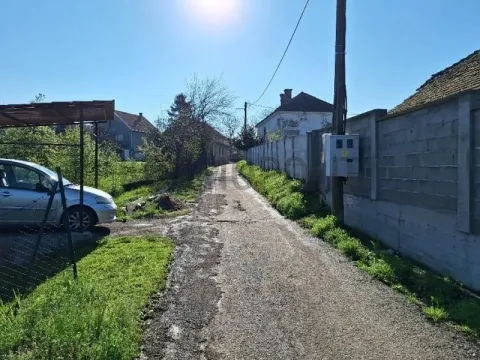 Prodaja, plac, 850m², Voždovac Sve Podlokacije, Beograd - image 11