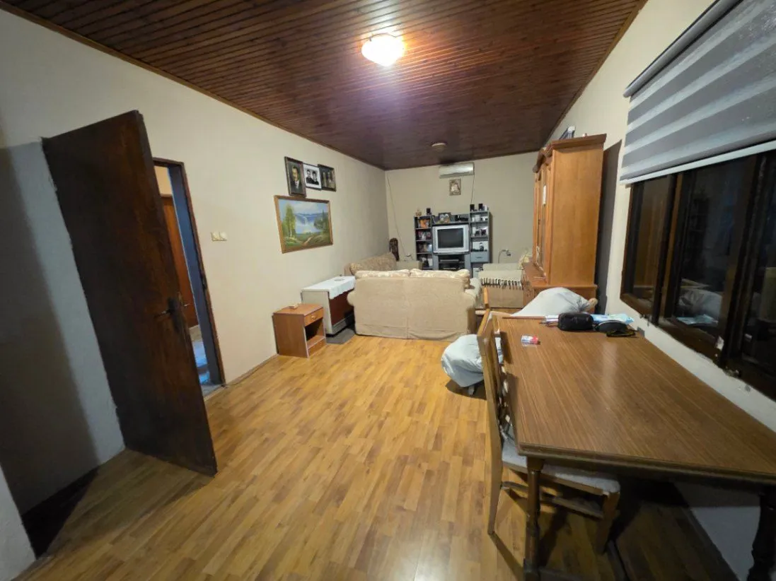 Prodaja, kuća, 200m², Zelenika, Podgorica