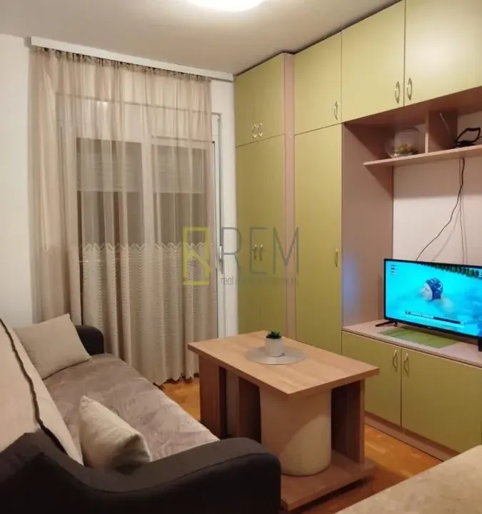 Prodaja, garsonjera, 19m², Podgorica, Crna Gora