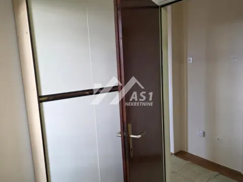 Izdavanje, dvosoban stan, 48m², Novo naselje, Novi Sad - image 8