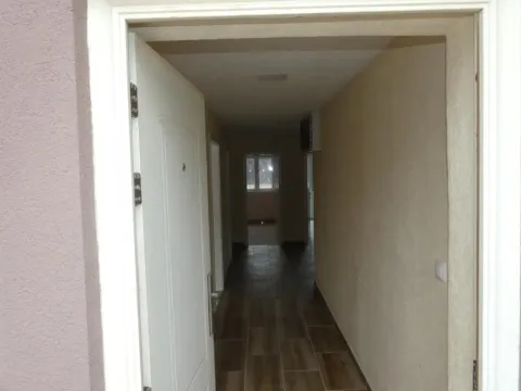 Prodaja, četvorosoban stan, 155m2, Solaris, Jagodina Prodaja, četvorosoban stan, 155m2, Solaris, Jagodina