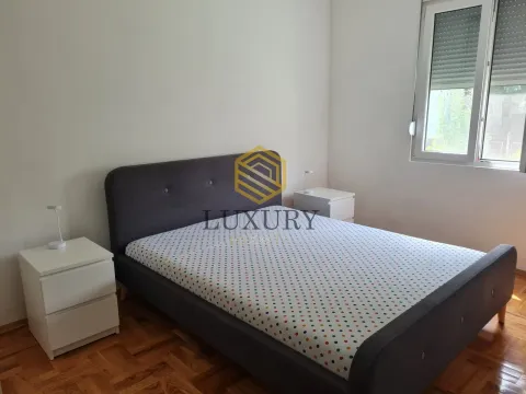 Izdavanje, kuća, 120m², Tološi, Podgorica - image 7