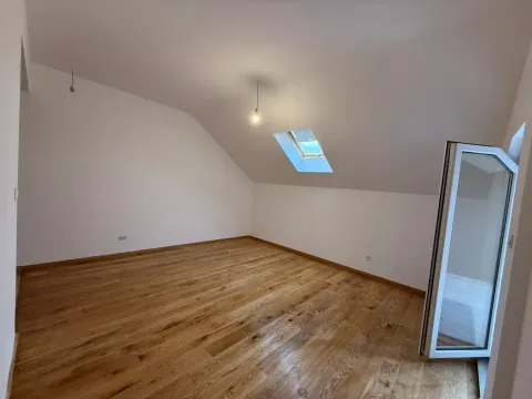 Sale, one bedroom apartment, 44m², Zabjelo, Podgorica - image 10