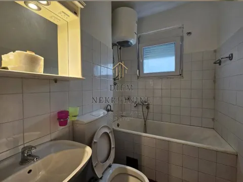 Rent, two bedroom apartment, 92m², Centar, Bar - image 8