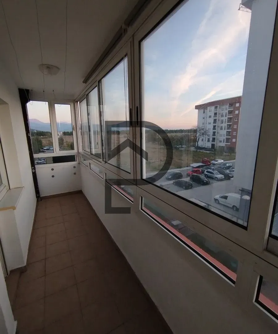 Rent, apartment, 73m², Stari Aerodrom, Podgorica