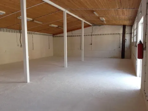 Izdavanje, poslovni prostor, 140m², Rakovica, Beograd - image 4