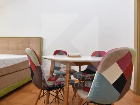 Rent, studio apartment, 34m², Stari Aerodrom, Podgorica - image 3