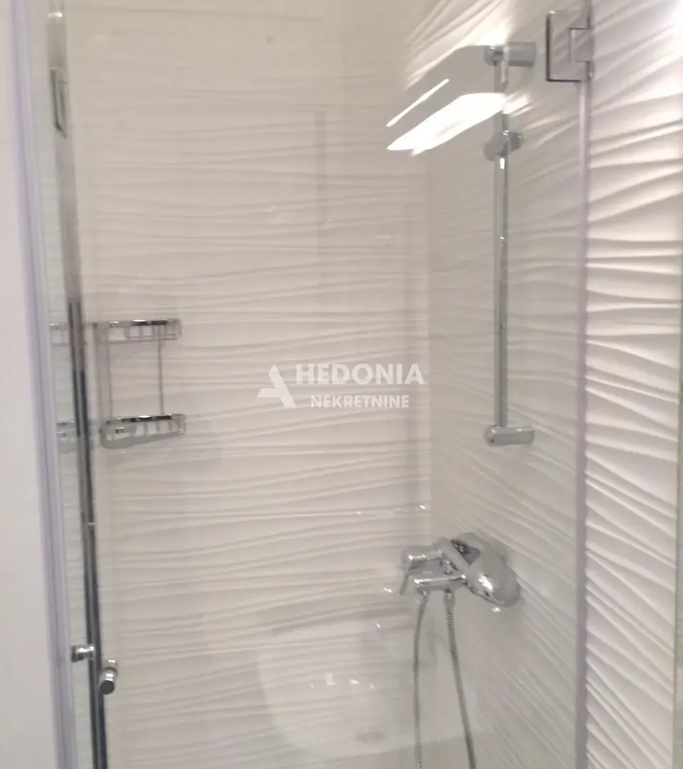 Rent, one bedroom apartment, 37m², Novi Beograd Blok 65, Novi Beograd Sve Podlokacije