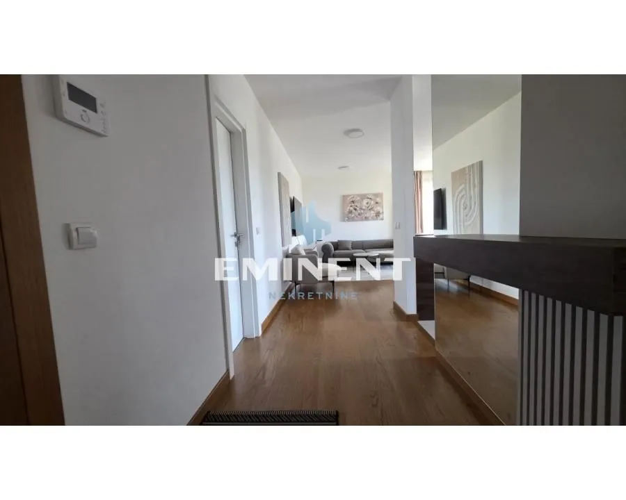 Rent, four bedroom apartment, 98m², Južni Bulevar, Vračar Sve Podlokacije