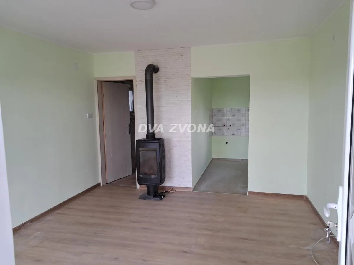Prodaja, kuća, 35m², Čortanovci, Inđija