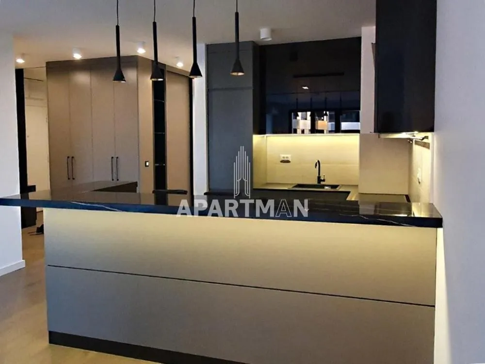 Rent, four bedroom apartment, 125m², Stari Grad, Beograd