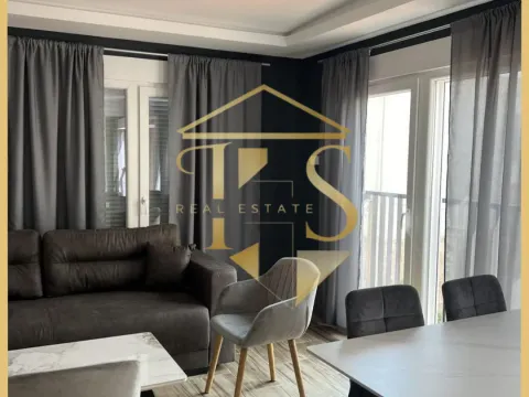 Rent, two bedroom apartment, 80m², Centar, Tivat - image 2