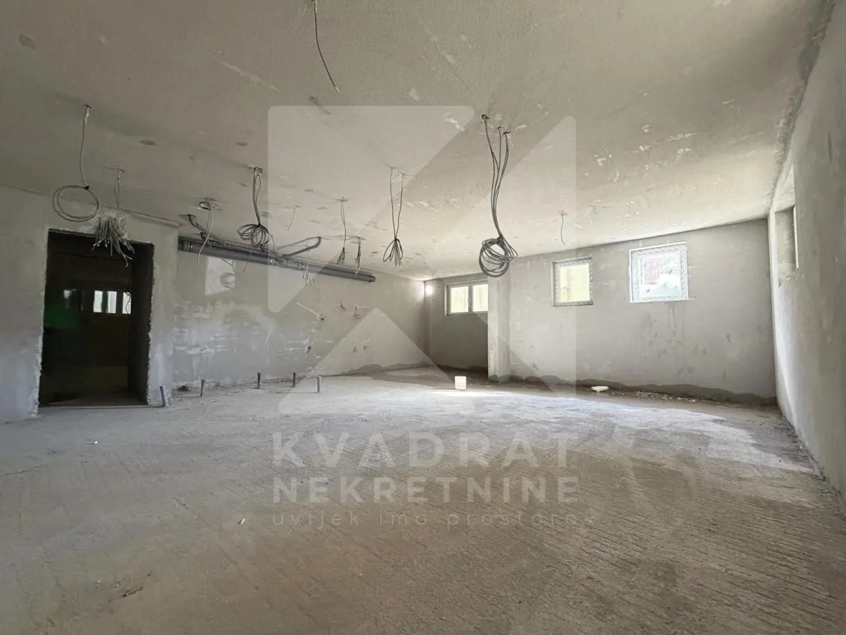 Prodaja, jednosoban stan, 54m², Zelenika, Podgorica