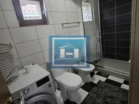 Sale, house, 370m², Vranje, Srbija - image 23