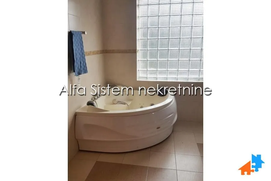 Izdavanje, kuća, 600m², Savski Venac, Beograd