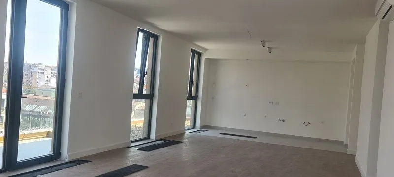 Rent, office space, 220m², Savski Venac, Beograd
