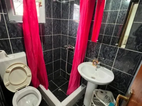 Izdavanje, jednosoban stan, 40m², Šušanj, Bar - image 2