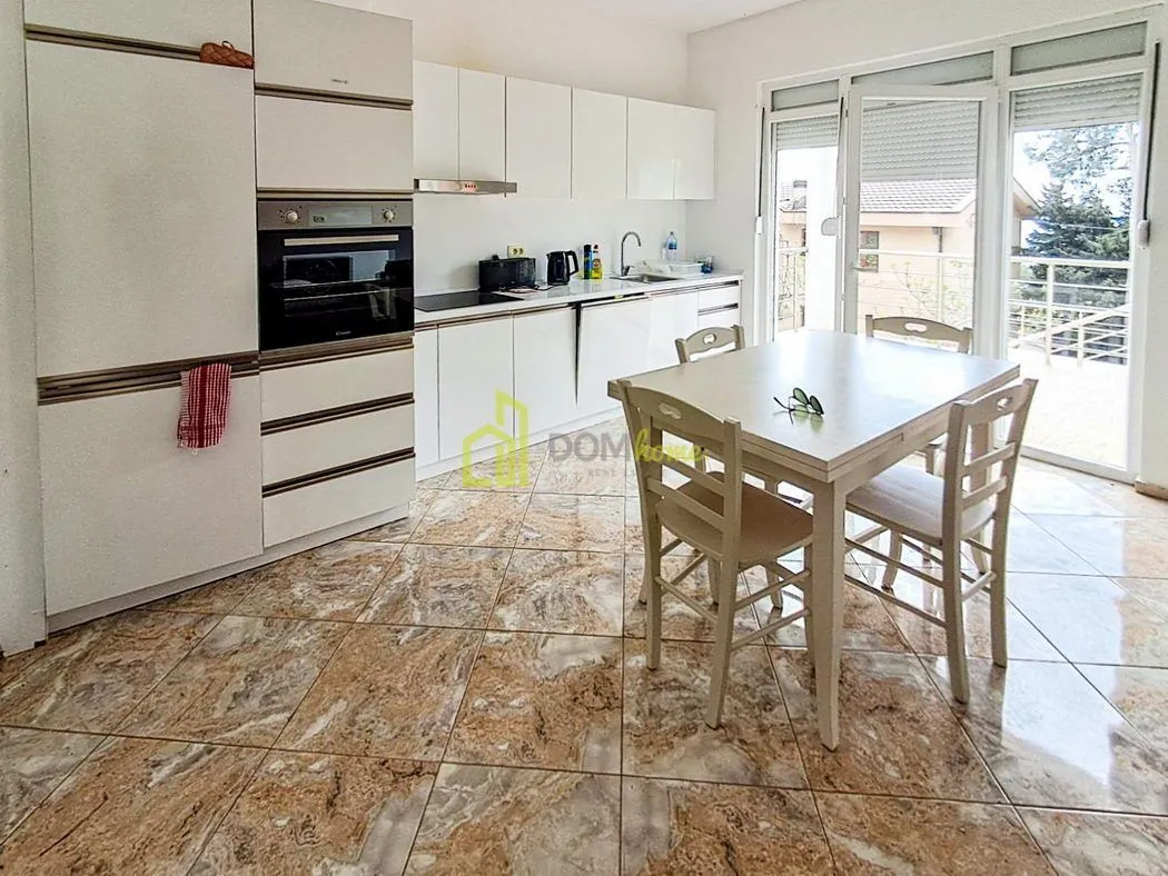 Sale, house, 130m², Bar, Crna Gora