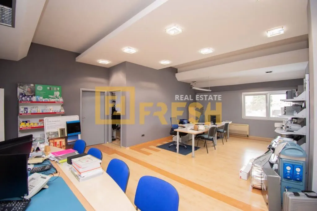 Rent, office space, 250m², Gornja Gorica, Podgorica