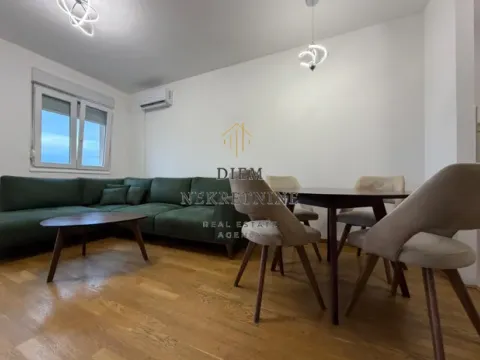 Rent, two bedroom apartment, 68m², City Kvart, Podgorica - image 14