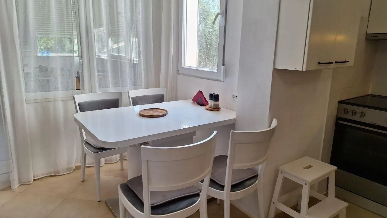 Sale, two bedroom apartment, 60m², Petrovac, Budva