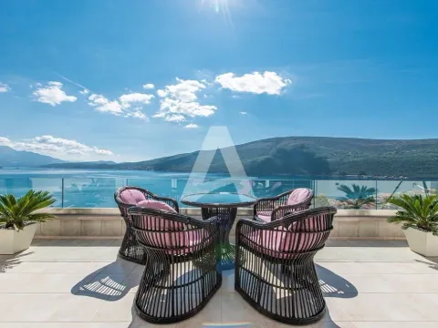 Sale, house, 760m², Đenovići, Herceg Novi - image 4